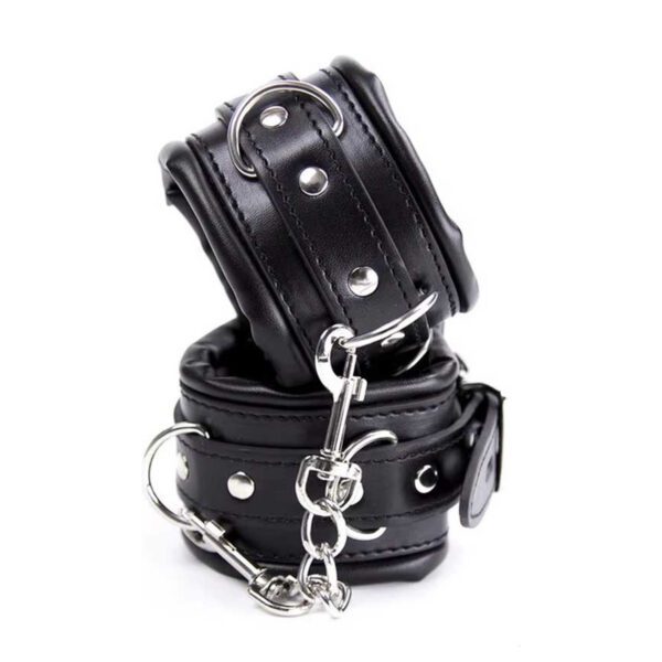 handboeien, leren handboeien, SM accessoires, bondage, BDSM speeltjes, luxe uitvoering, verstelbaar ontwerp, hoogwaardig leer, rollenspellen, bondage-sessies, duurzaam materiaal.