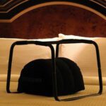 seksstoel, love chair, seksmeubel, luxe uitvoering, stalen frame, bouncing-effect, inclusief kussen, ergonomisch ontwerp, diverse standjes, intieme momenten.